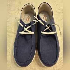 NIB JSport Ladies Slip On Sneaker